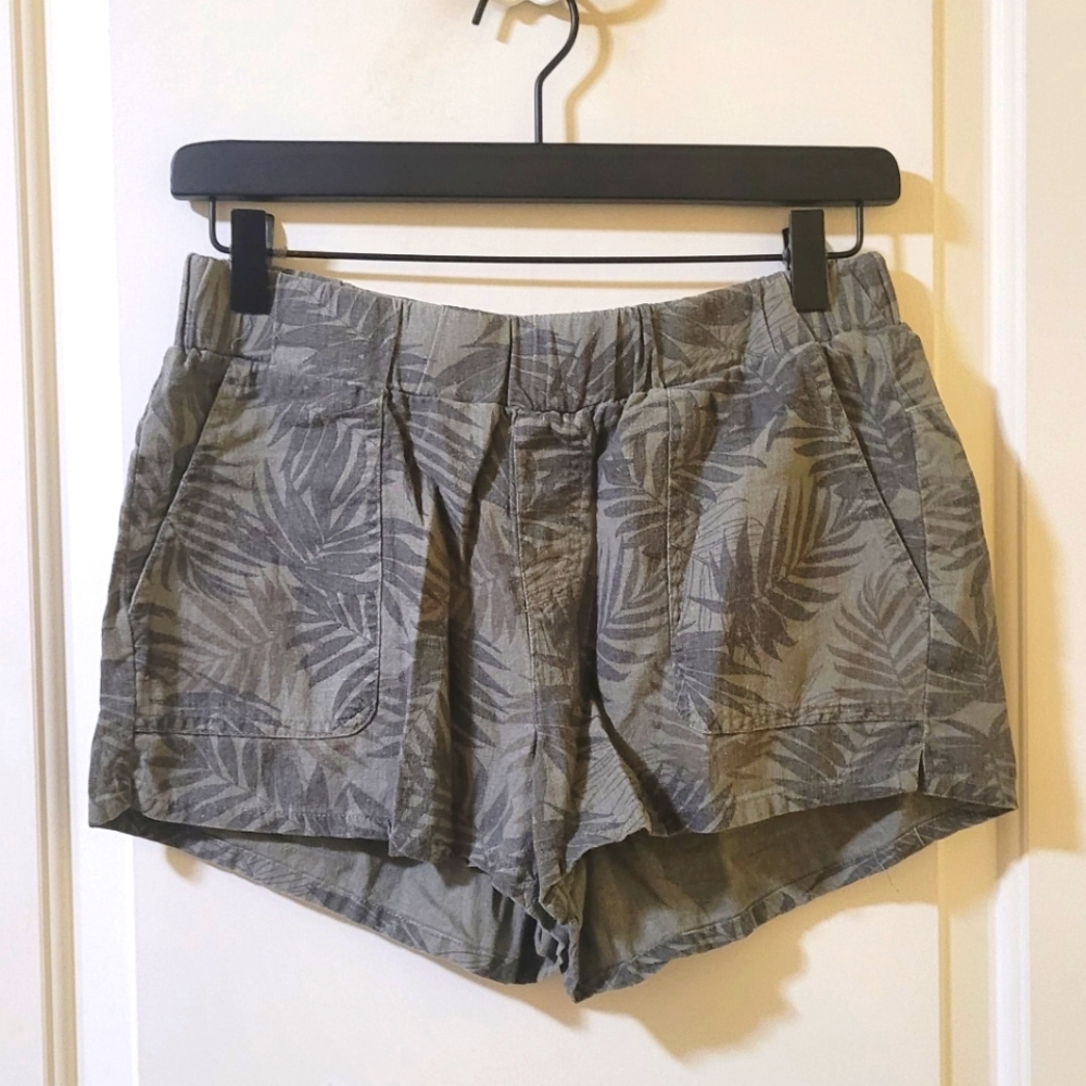 🌸BOGO🌸 Palm Shorts